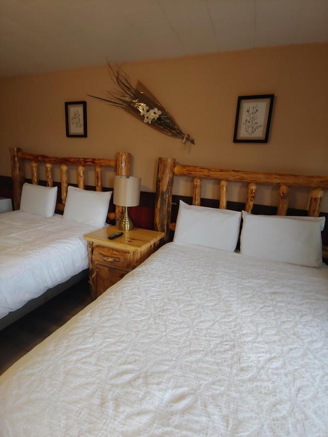 Pinecrest Motel Nipigon Dış mekan fotoğraf